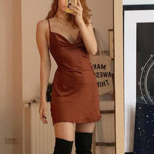 Charger l&#39;image dans la galerie, Robe nuisette sexy en satin