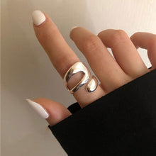 Charger l&#39;image dans la galerie, Bague de Cerceau de Baisse