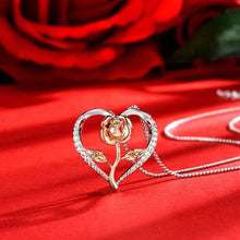 Charger l&#39;image dans la galerie, Collier Pendentif Élégant en Forme de Cœur avec Rose